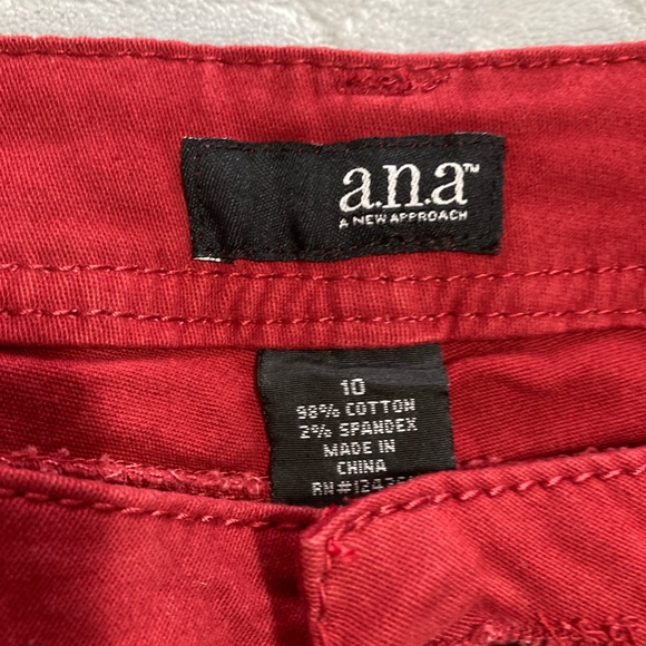NWTS Ladies Red Jeans - Picture 8 of 10
